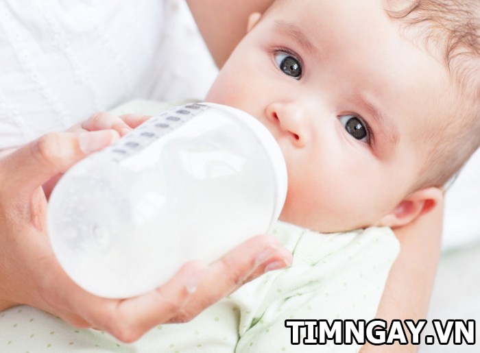 Những điều cần biết khi mua sữa cho trẻ 3 tháng tuổi 0