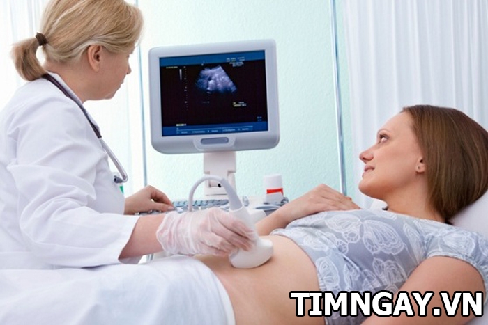 Bạn có biết tại sao mang thai tháng đầu bị ra máu? 3