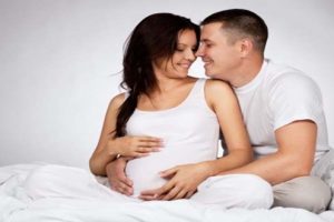Chia sẻ từ chuyên gia: phụ nữ có thai 3 tháng được quan hệ không?