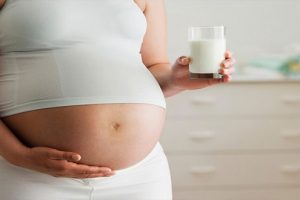 Tháng cuối thai kỳ có nên uống sữa bầu hay không?