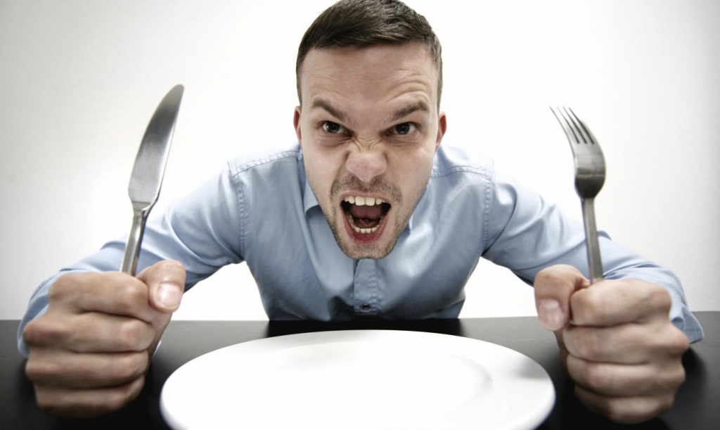 Nghiên cứu cáu giận khi đói là triệu chứng bình thường của con người